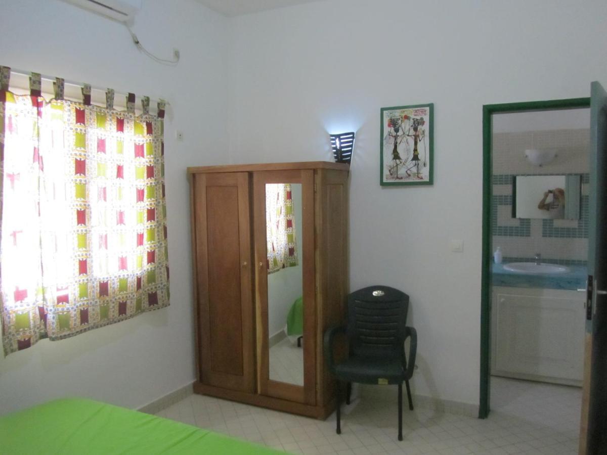 סאלי פורטודל Keur Diam - Maison De La Paix מראה חיצוני תמונה
