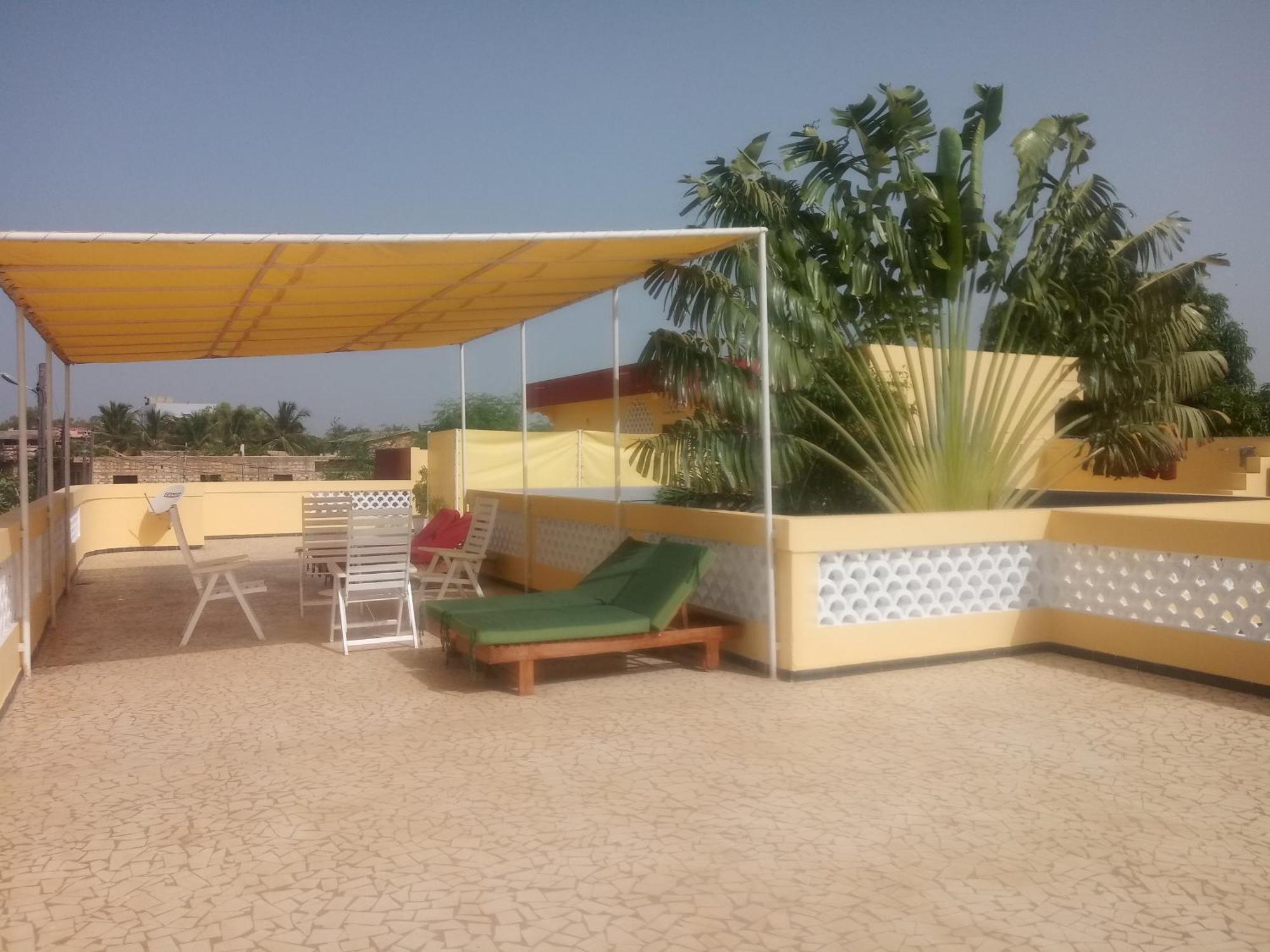 סאלי פורטודל Keur Diam - Maison De La Paix מראה חיצוני תמונה