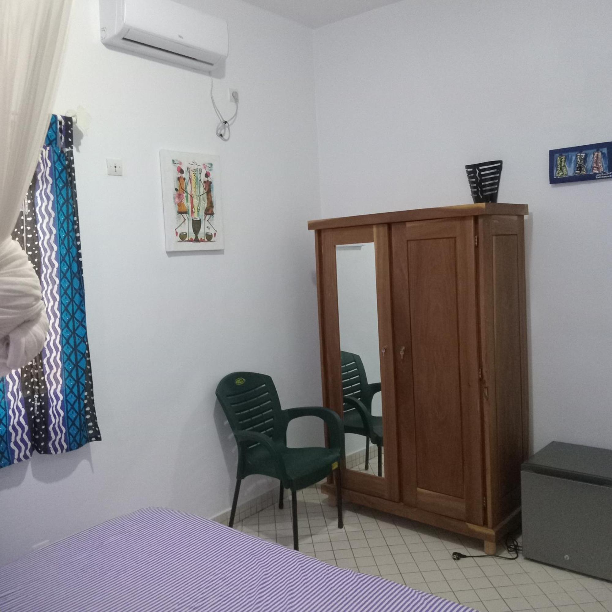 סאלי פורטודל Keur Diam - Maison De La Paix מראה חיצוני תמונה